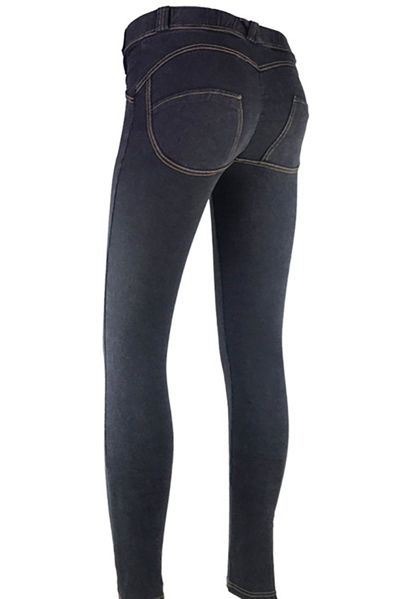 Low Waisted Push Up Jean